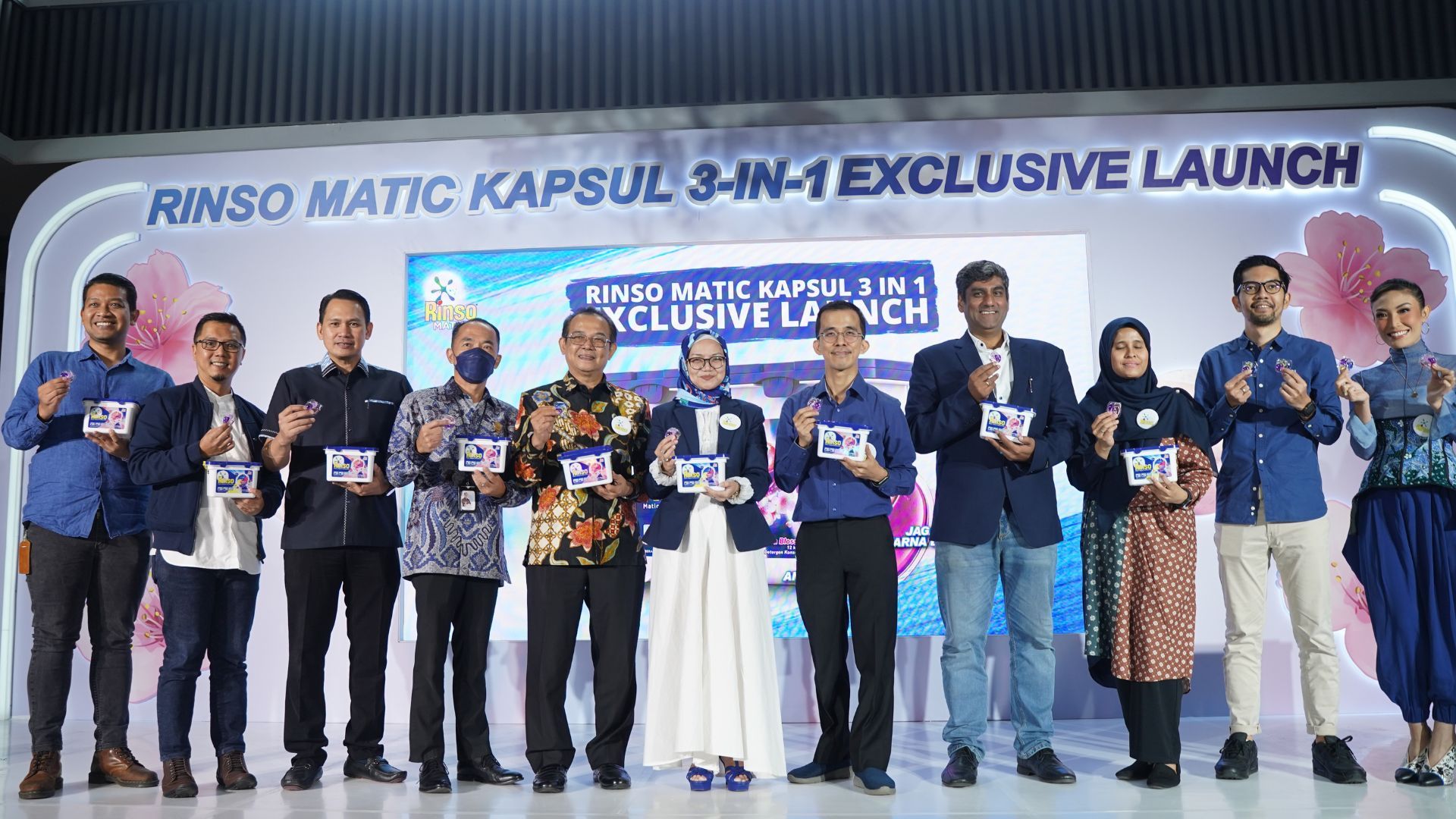 Sesi launching ceremony Rinso Matic Kapsul 3-in-1