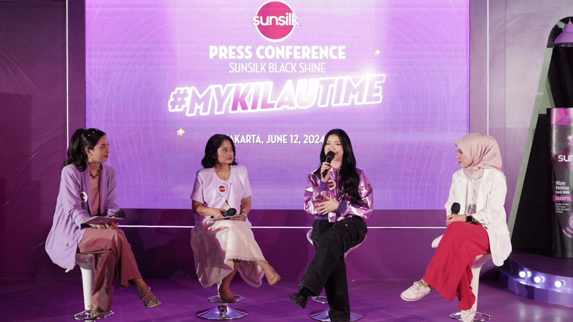 Sesi talkshow konferensi pers “Sunsilk #MyKilauTime”
