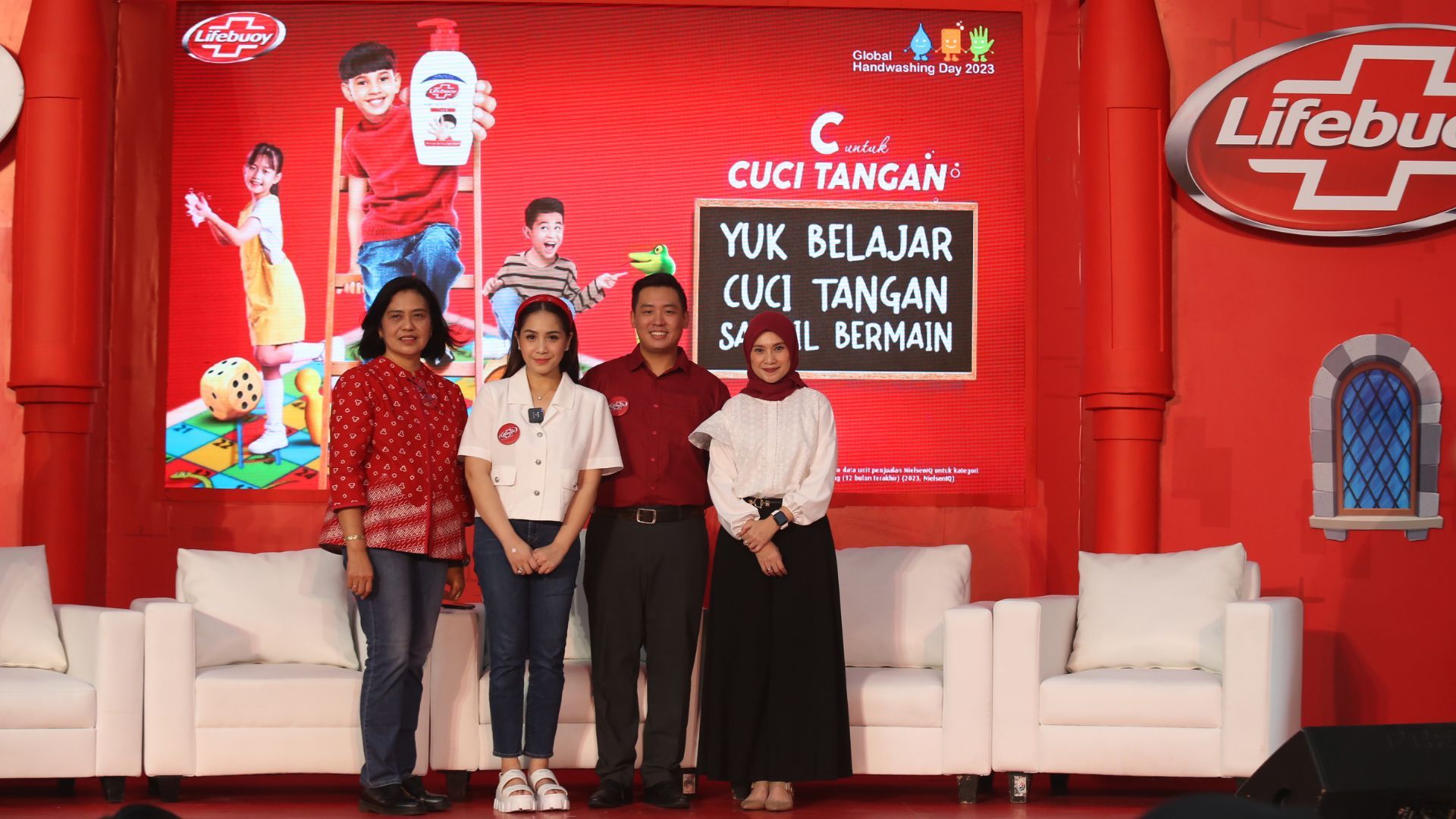 Hari Cuci Tangan Sedunia 15 Oktober, Lifebuoy menggelar acara untuk edukasi Cuci Tangan Pakai Sabun (CTPS) di 5 Momen Penting