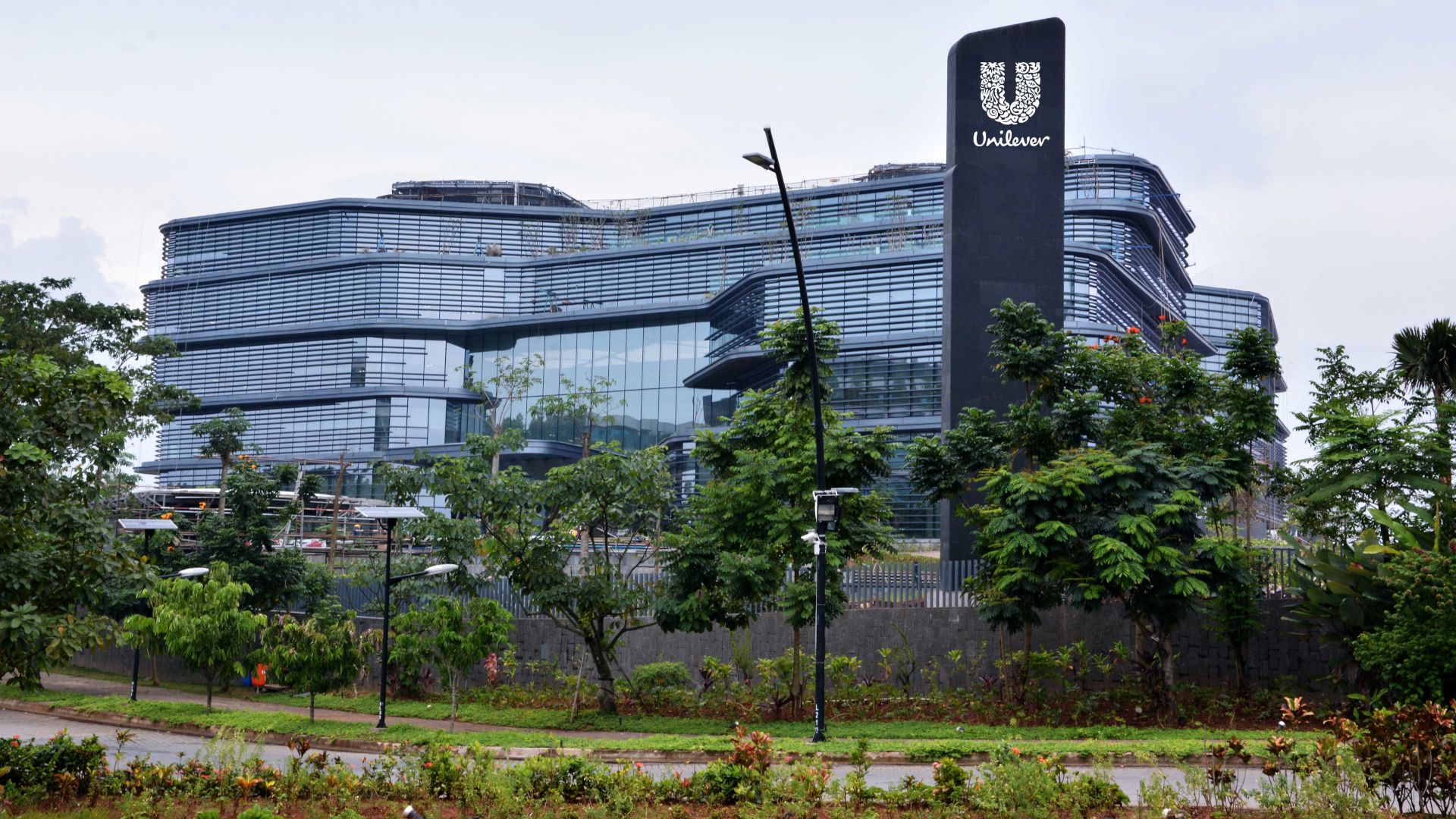 Grha Unilever, Kantor Pusat Unilever Indonesia