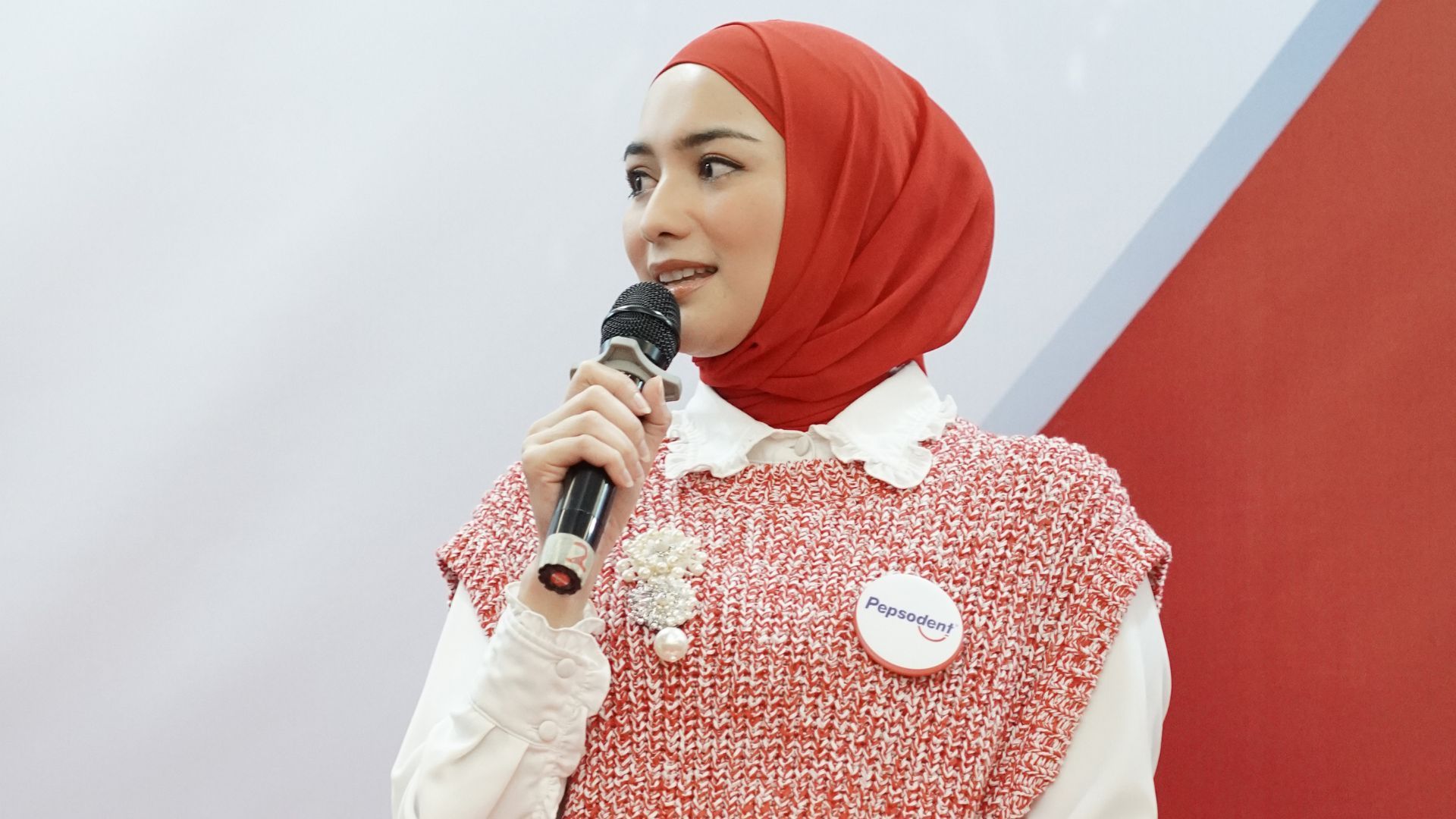 Citra Kirana, selebritas yang sangat peduli dengan kesehatan diri dan keluarganya